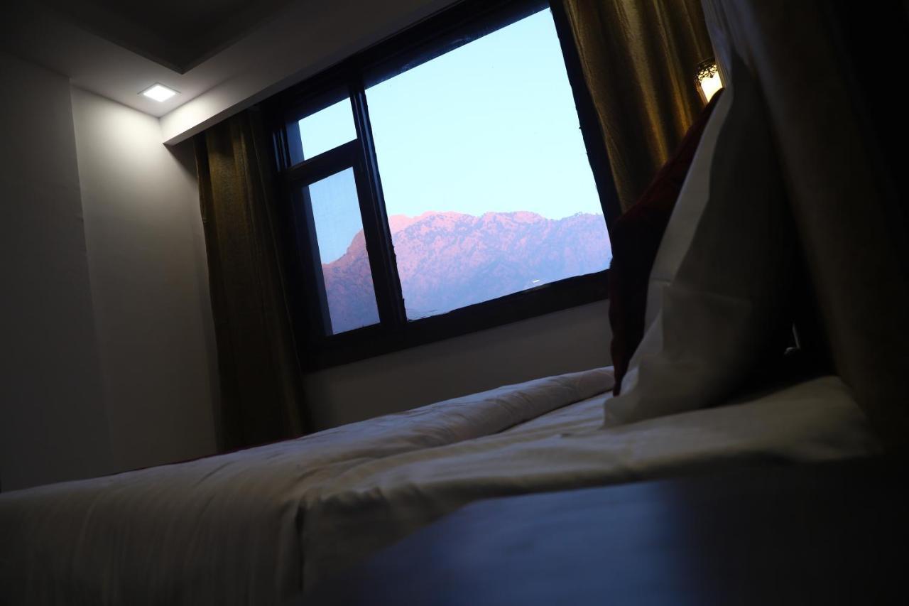 The Divine Oak Hotell Katra  Eksteriør bilde